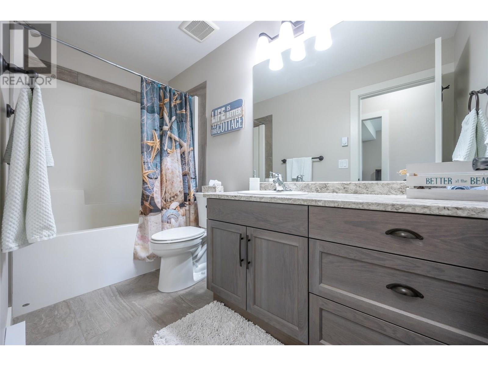 254 2450 Radio Tower Road, Oliver