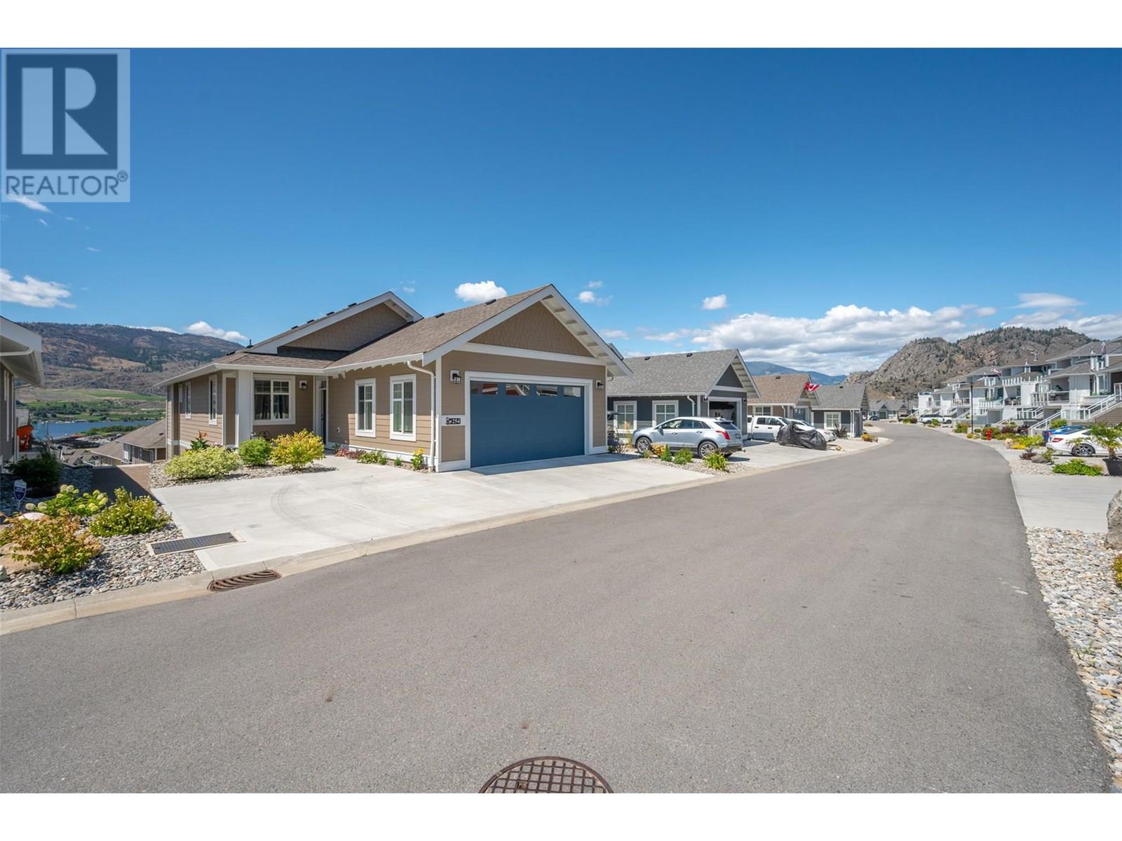 254 2450 Radio Tower Road, Oliver
