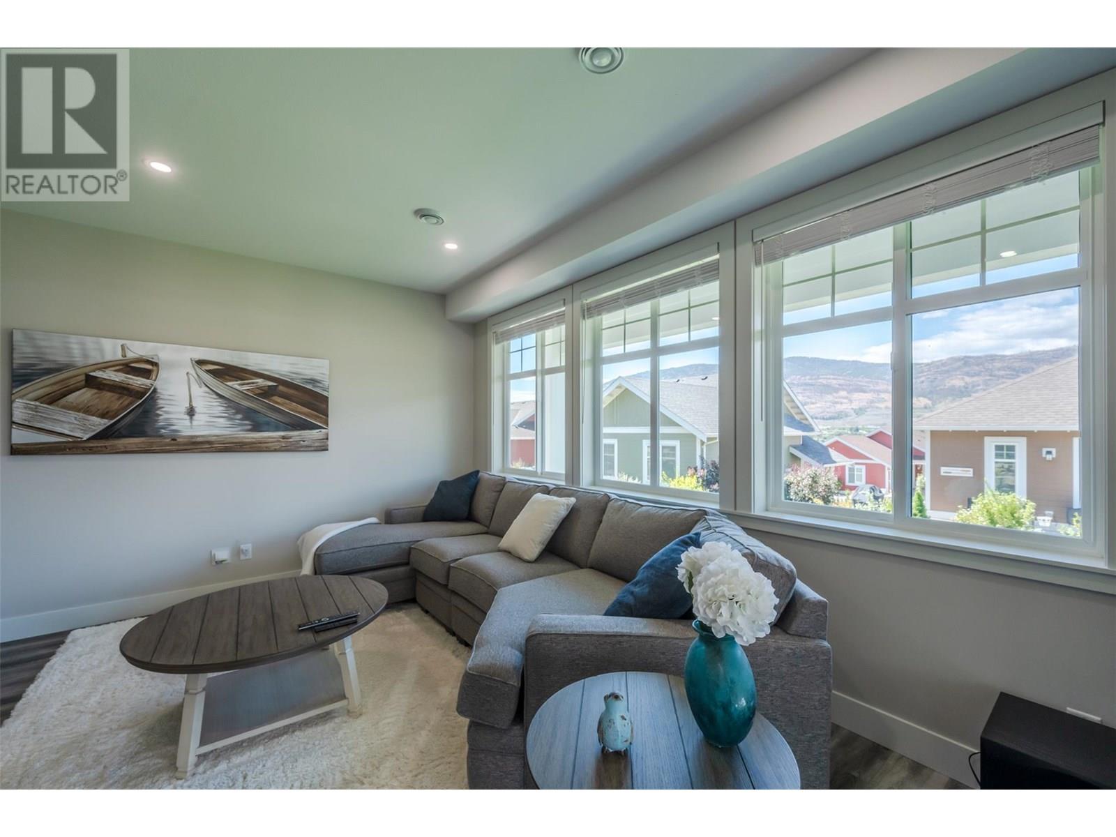 254 2450 Radio Tower Road, Oliver