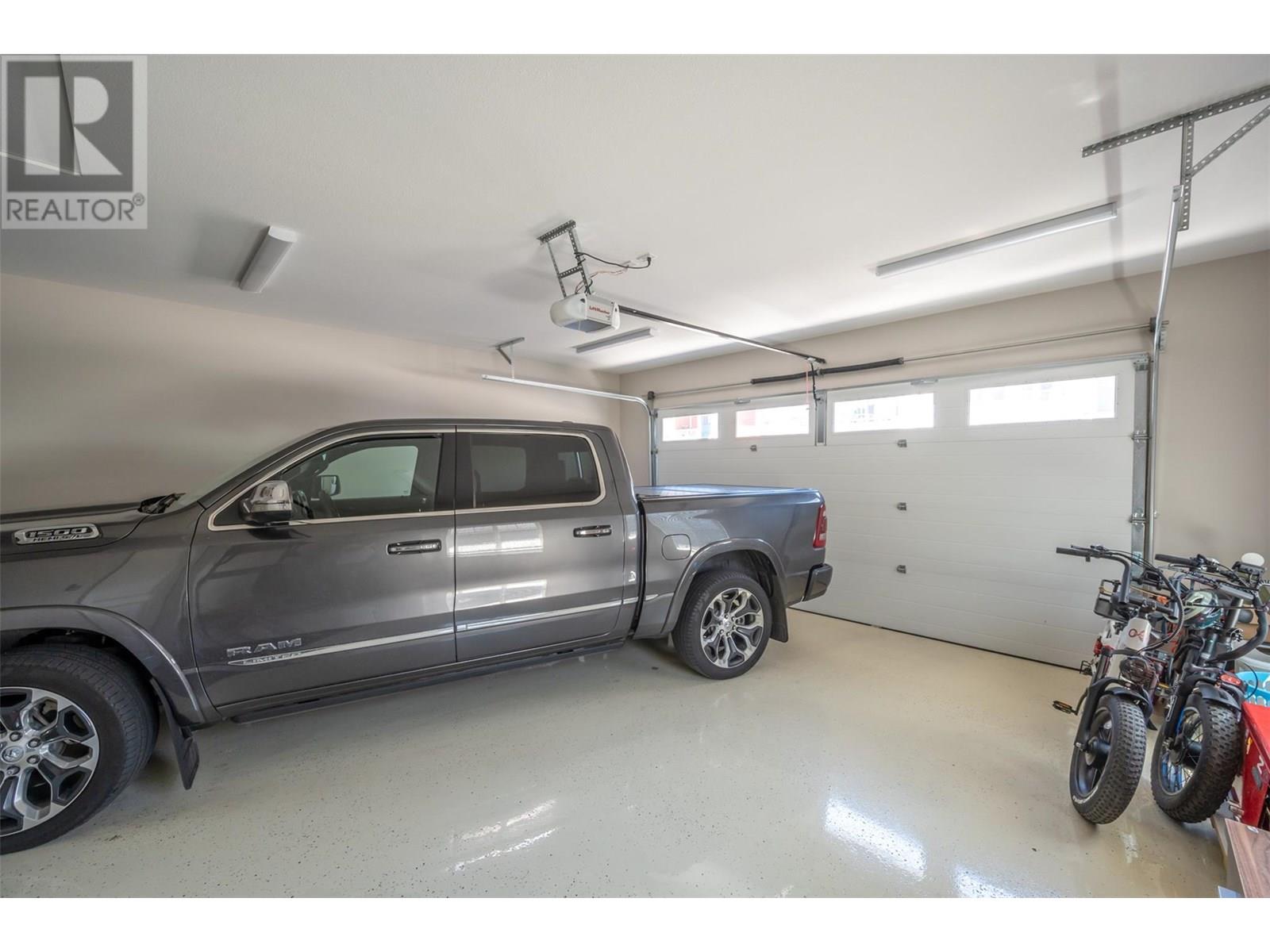 254 2450 Radio Tower Road, Oliver