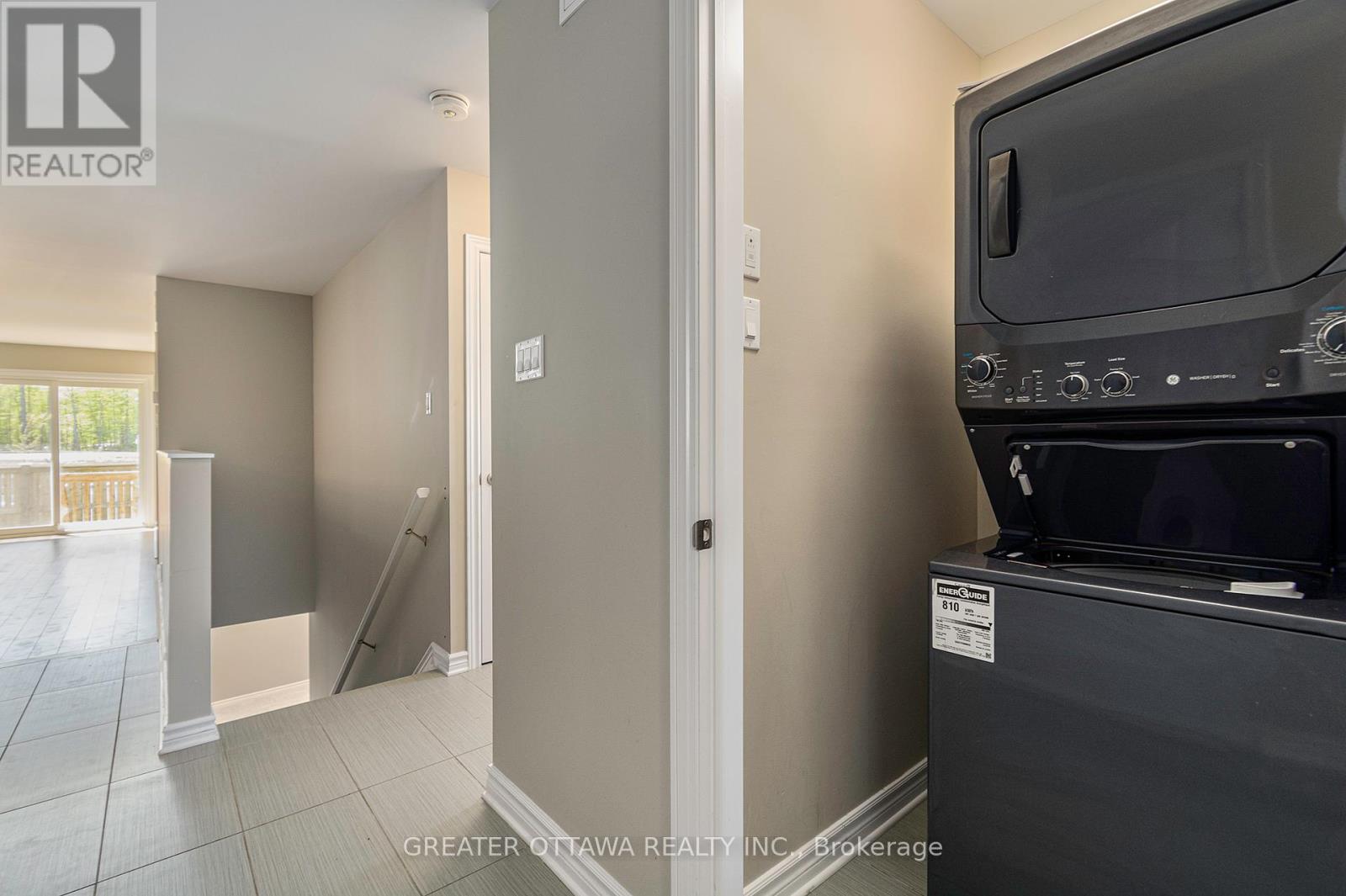Photo 19 of 18 Morgan Clouthier Way, Arnprior ON