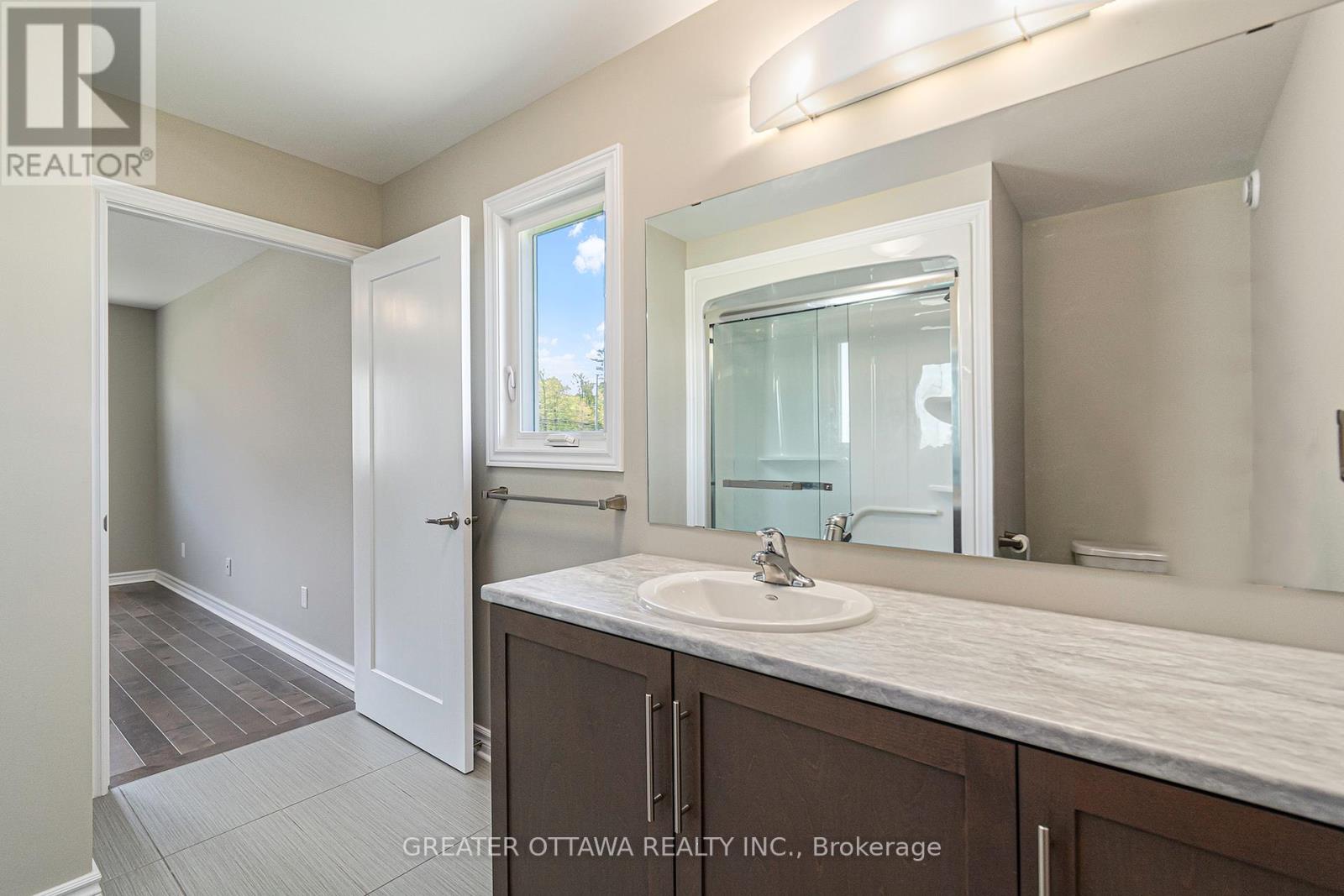 Photo 12 of 18 Morgan Clouthier Way, Arnprior ON