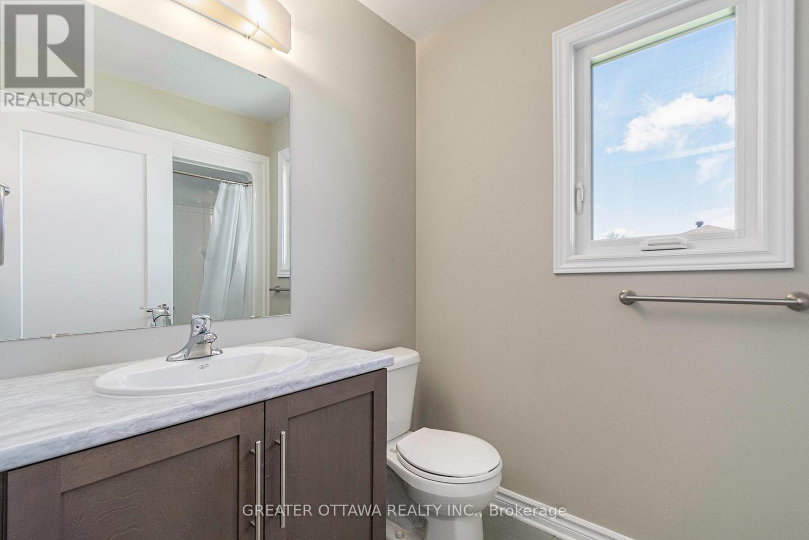 Photo 18 of 18 Morgan Clouthier Way, Arnprior ON