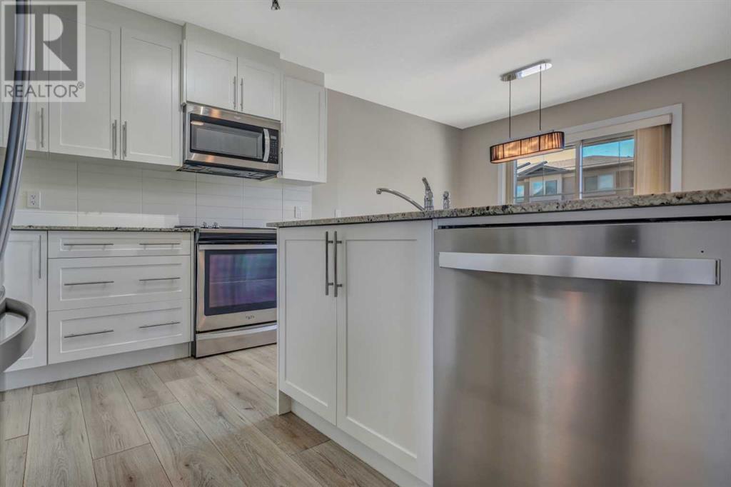 Single Family House 4 Level for Sale in  Sage Hill Grove NW Sage Hill Calgary 