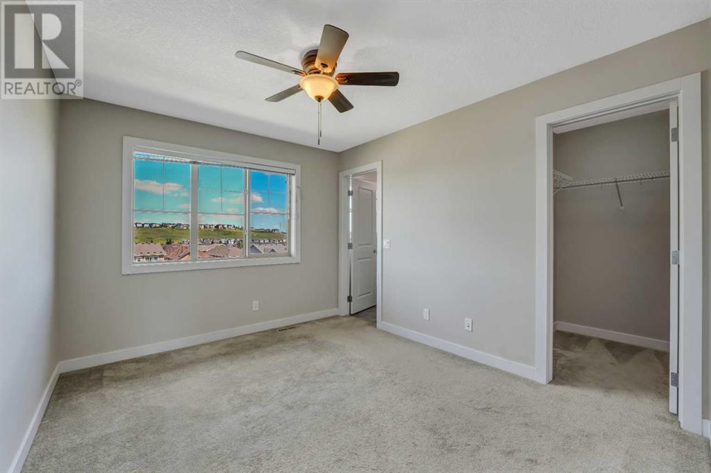 Single Family House 4 Level for Sale in  Sage Hill Grove NW Sage Hill Calgary 