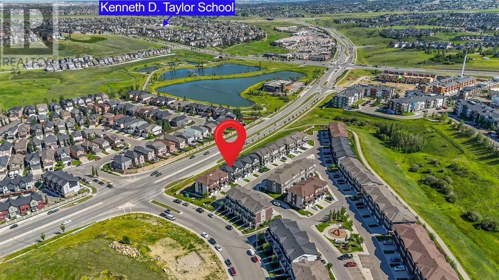 Single Family House 4 Level for Sale in  Sage Hill Grove NW Sage Hill Calgary 