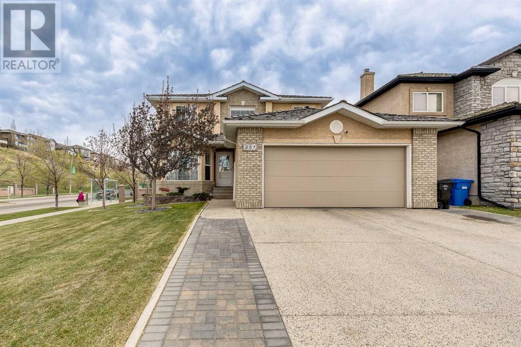 257 Royal Terrace NW, Calgary, Alberta