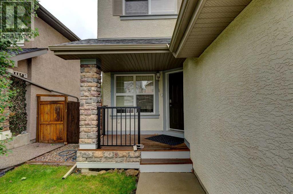 Single Family House for Sale in  Everbrook Way SW Evergreen Calgary 