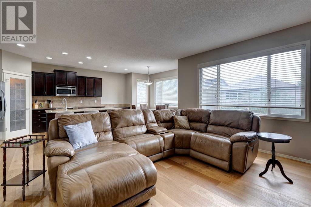Single Family House for Sale in  Everbrook Way SW Evergreen Calgary 