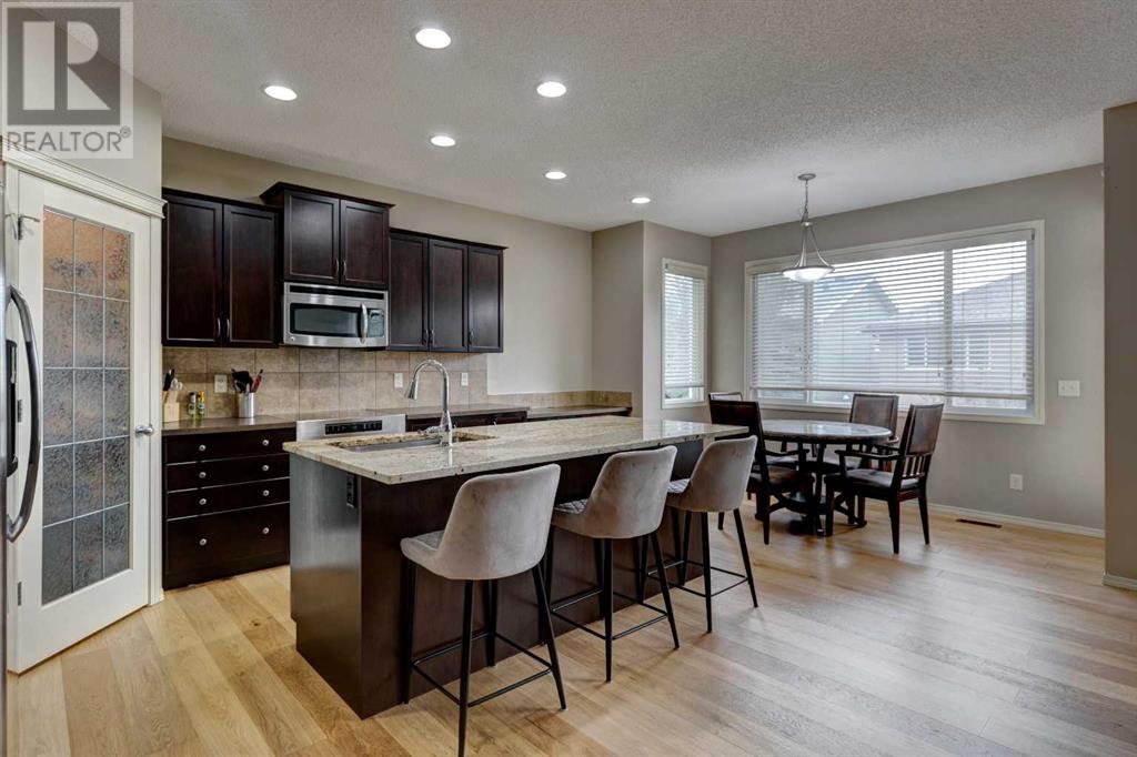 Single Family House for Sale in  Everbrook Way SW Evergreen Calgary 