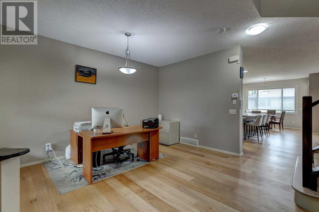 Single Family House for Sale in  Everbrook Way SW Evergreen Calgary 