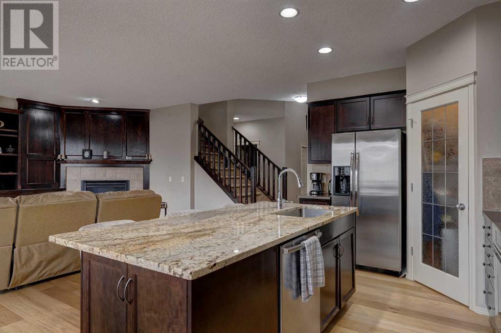 Single Family House for Sale in  Everbrook Way SW Evergreen Calgary 