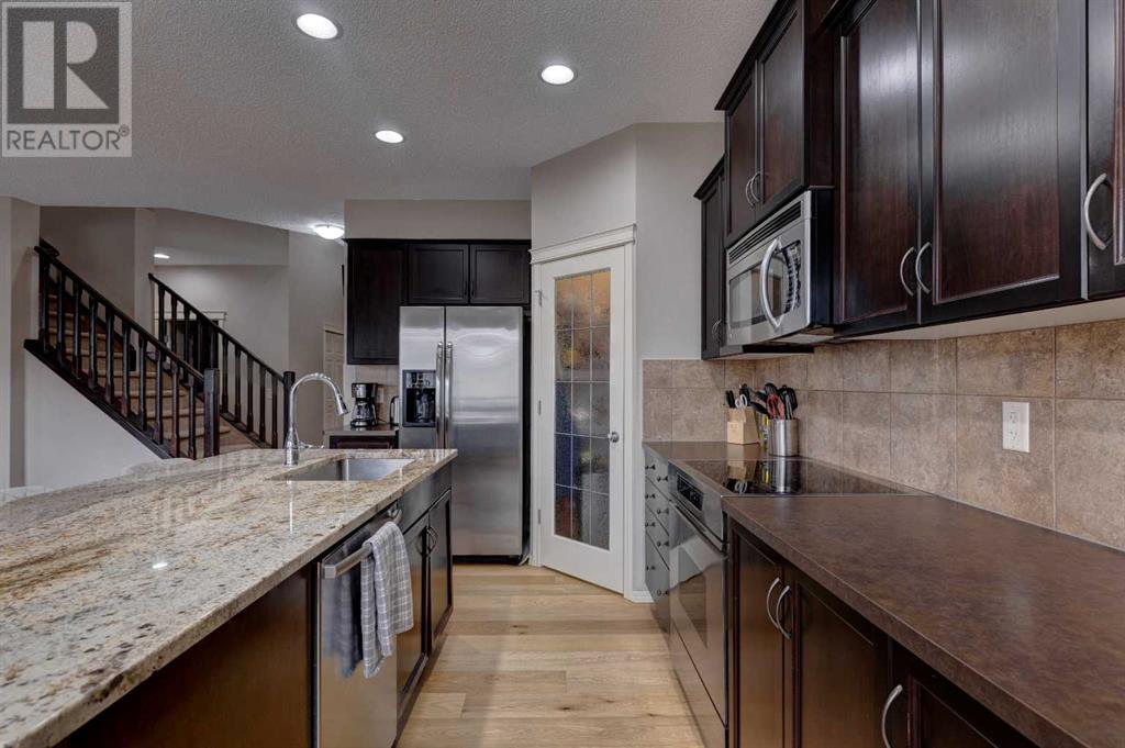 Single Family House for Sale in  Everbrook Way SW Evergreen Calgary 