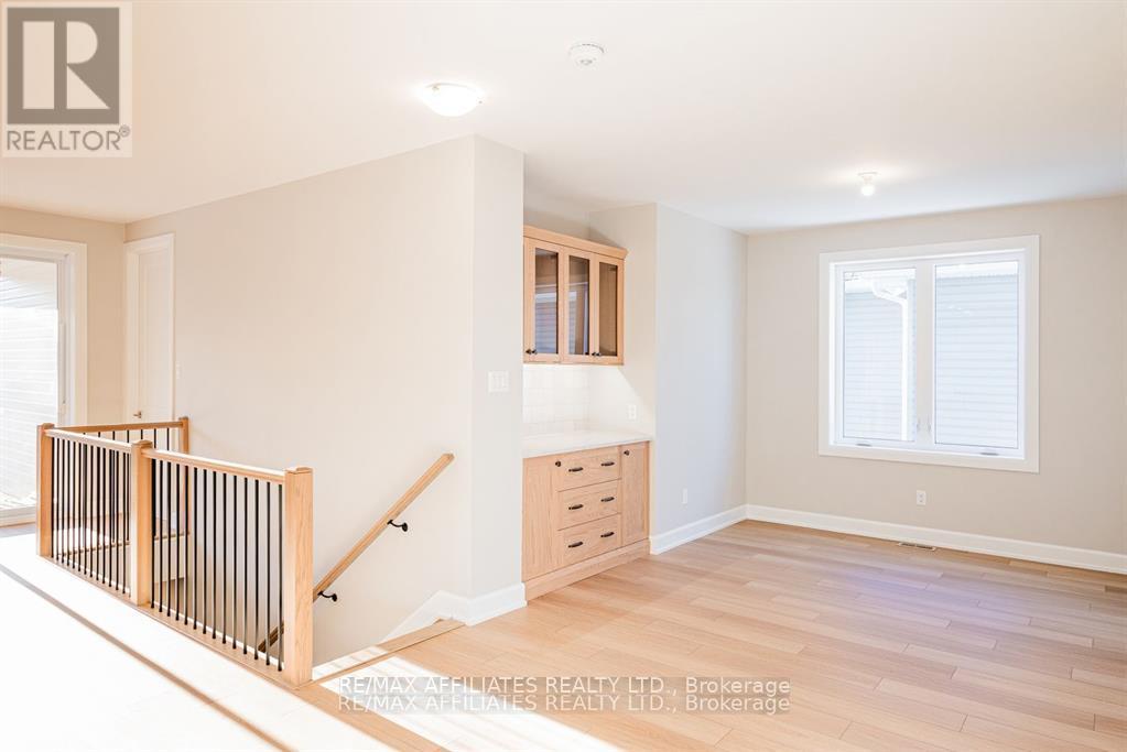 Photo 12 of 105 Rabb Street, Smiths Falls ON