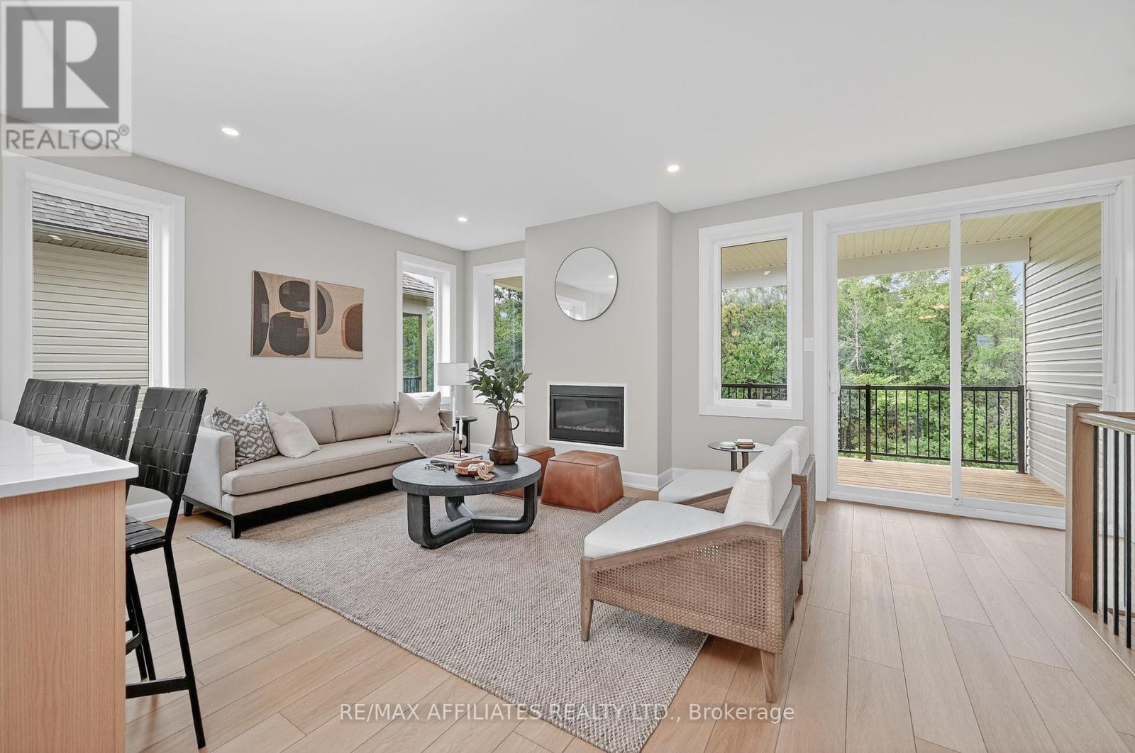 Photo 18 of 105 Rabb Street, Smiths Falls ON