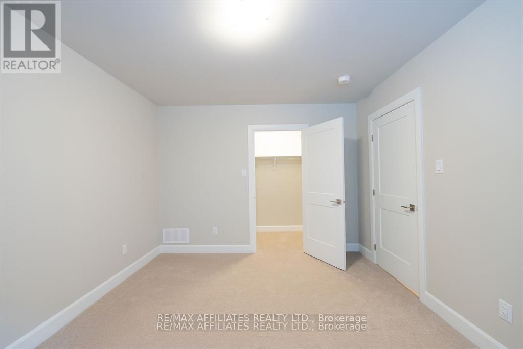 Photo 28 of 105 Rabb Street, Smiths Falls ON