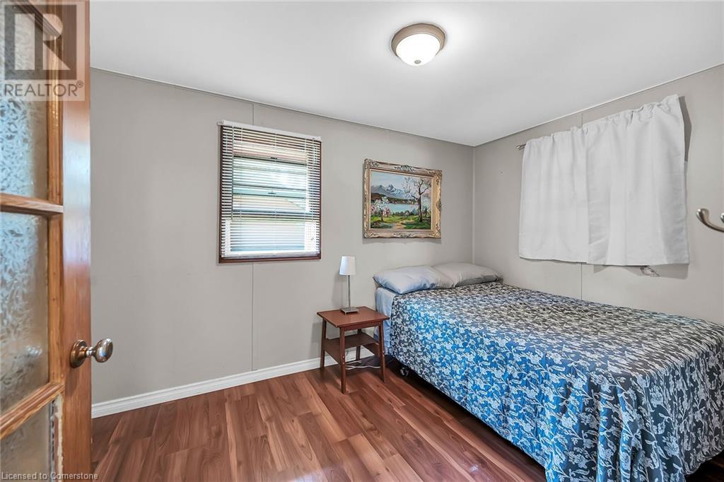 Photo 16 of 13 Maple Lane, Selkirk ON