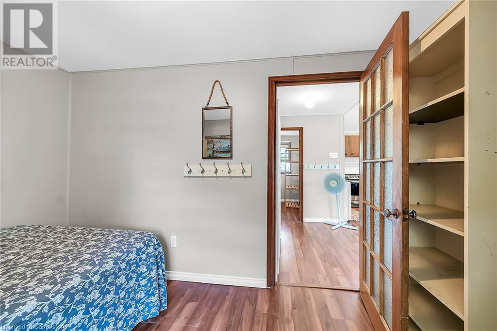 Photo 17 of 13 Maple Lane, Selkirk ON