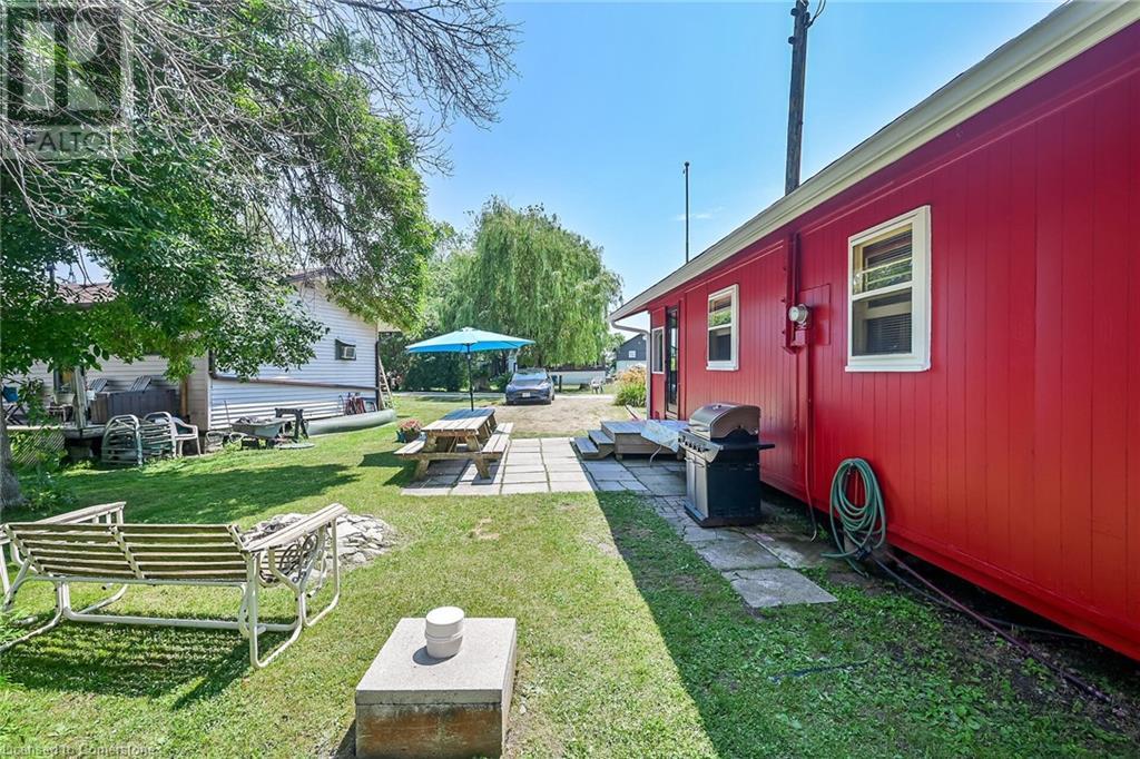 Photo 26 of 13 Maple Lane, Selkirk ON