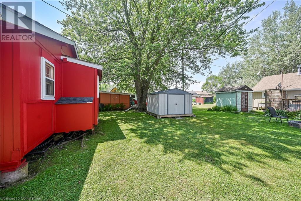 Photo 29 of 13 Maple Lane, Selkirk ON
