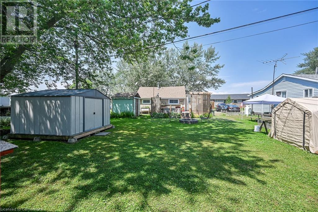 Photo 33 of 13 Maple Lane, Selkirk ON