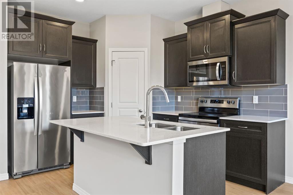 Single Family House for Sale in  Legacy Glen Common SE Legacy Calgary 