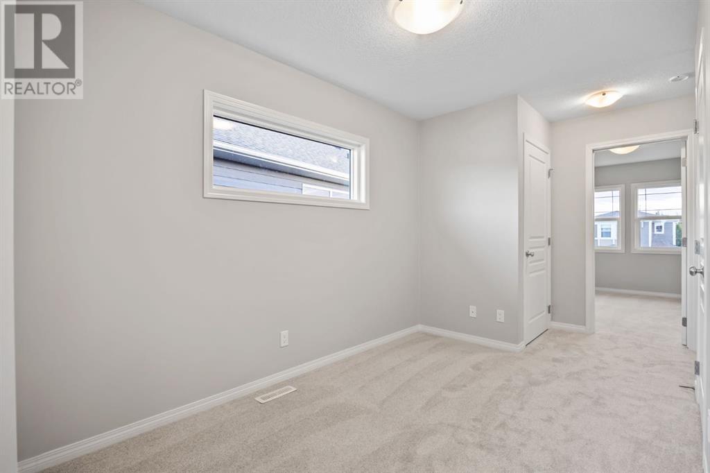 Single Family House for Sale in  Legacy Glen Common SE Legacy Calgary 