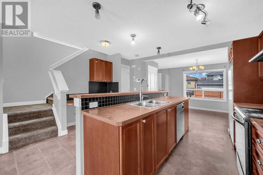 Single Family House for Sale in  Saddlebrook Drive NE Saddle Ridge Calgary 