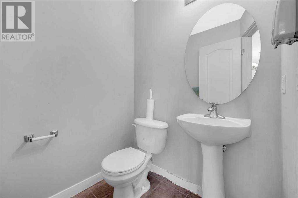 Single Family House for Sale in  Saddlebrook Drive NE Saddle Ridge Calgary 