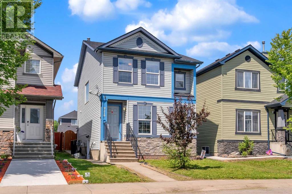 Single Family House for Sale in  Saddlebrook Drive NE Saddle Ridge Calgary 