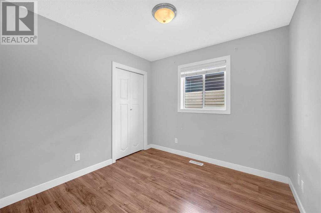 Single Family House for Sale in  Saddlebrook Drive NE Saddle Ridge Calgary 