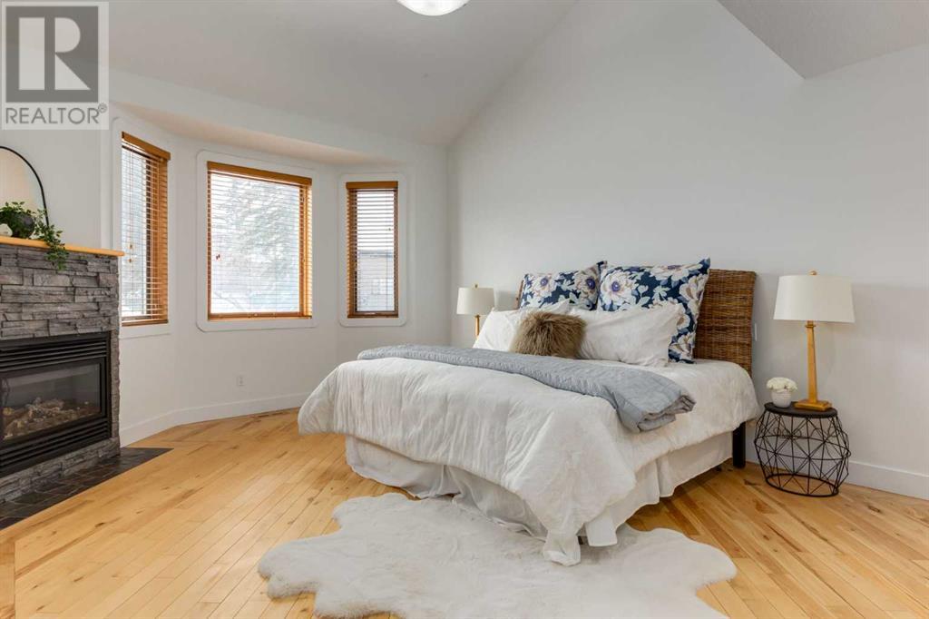 Single Family House for Sale in   Avenue SW Richmond Calgary 