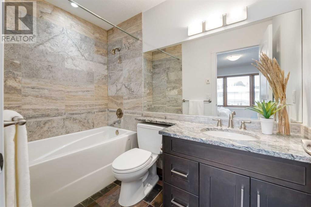 Single Family House for Sale in   Avenue SW Richmond Calgary 