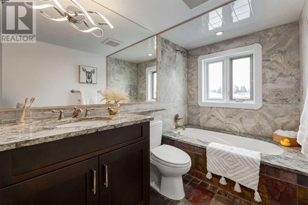 Single Family House for Sale in   Avenue SW Richmond Calgary 