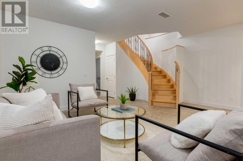 Single Family House for Sale in   Avenue SW Richmond Calgary 