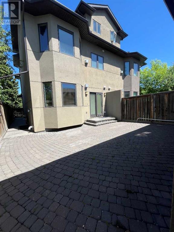 Single Family House for Sale in   Avenue SW Richmond Calgary 
