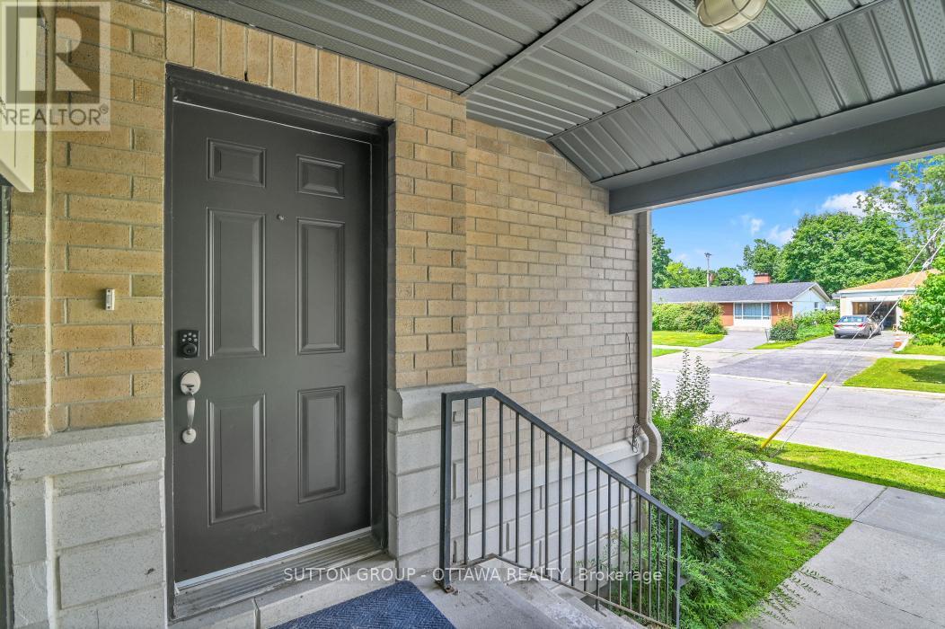 Front Door for Unit 4