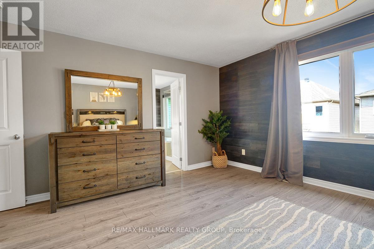 Photo 25 of 78 Russet Terrace, Ottawa ON