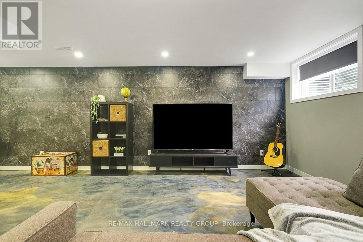 Photo 22 of 78 Russet Terrace, Ottawa ON