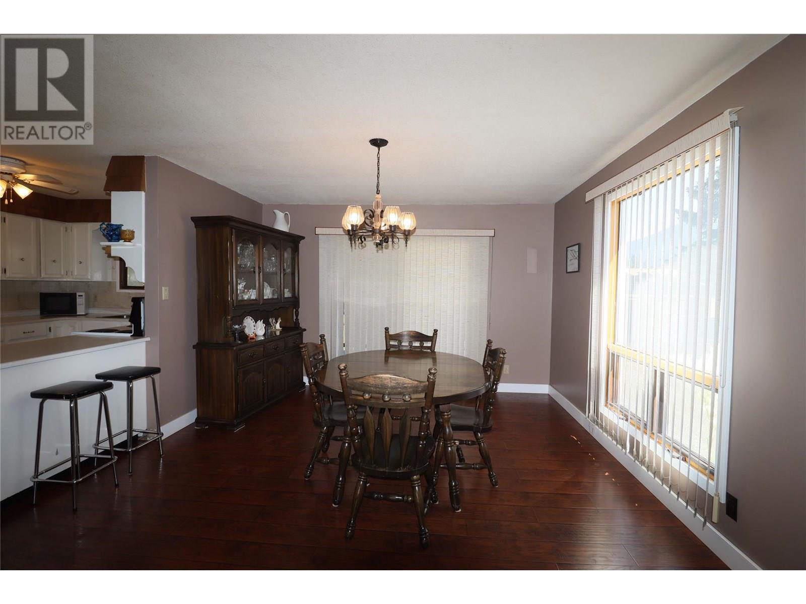 5750 Reservoir Road, Grand Forks