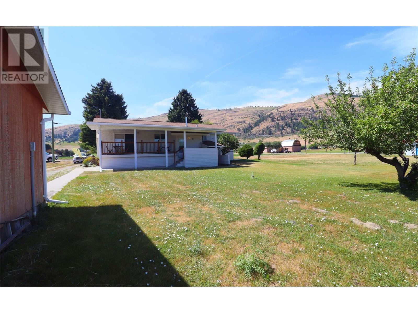 5750 Reservoir Road, Grand Forks