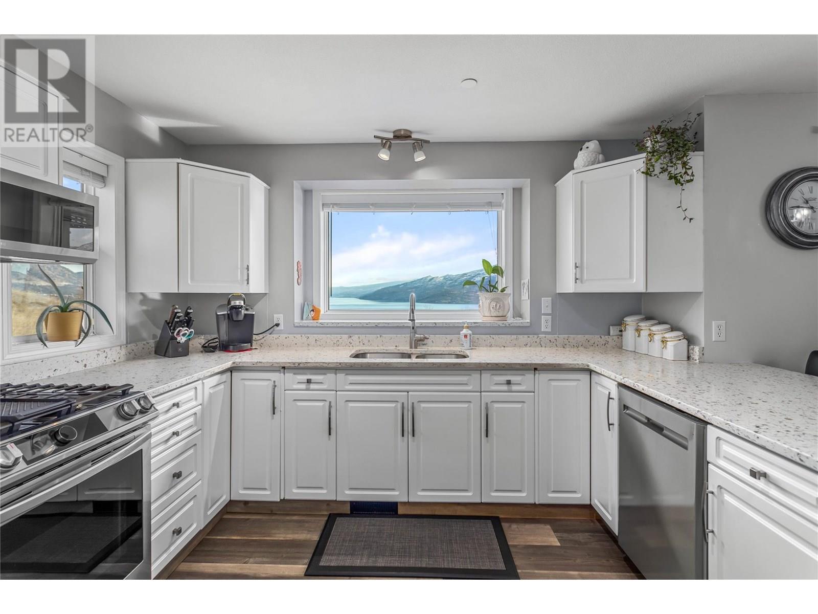 4622 Princeton Avenue, Peachland