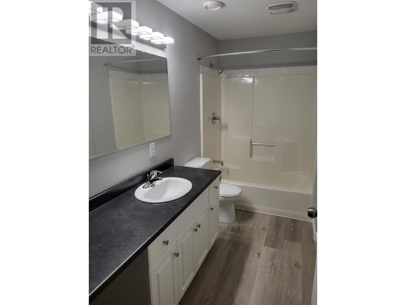 4622 Princeton Avenue, Peachland