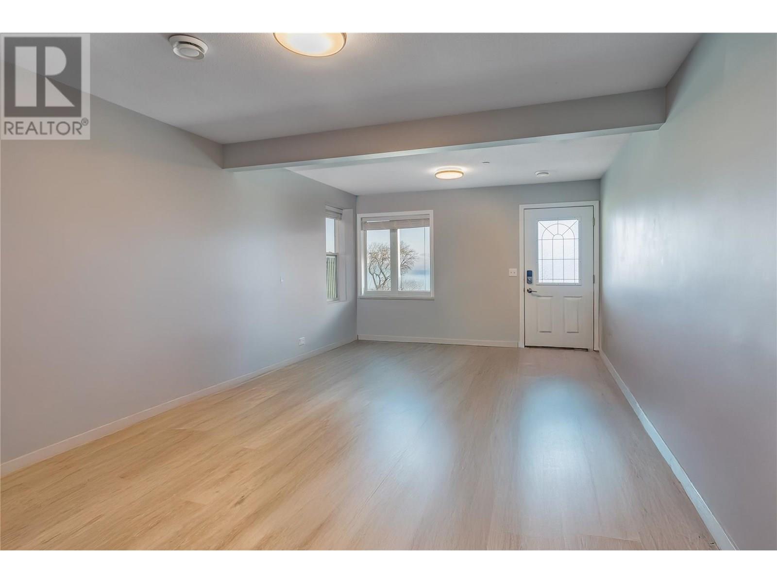 4622 Princeton Avenue, Peachland