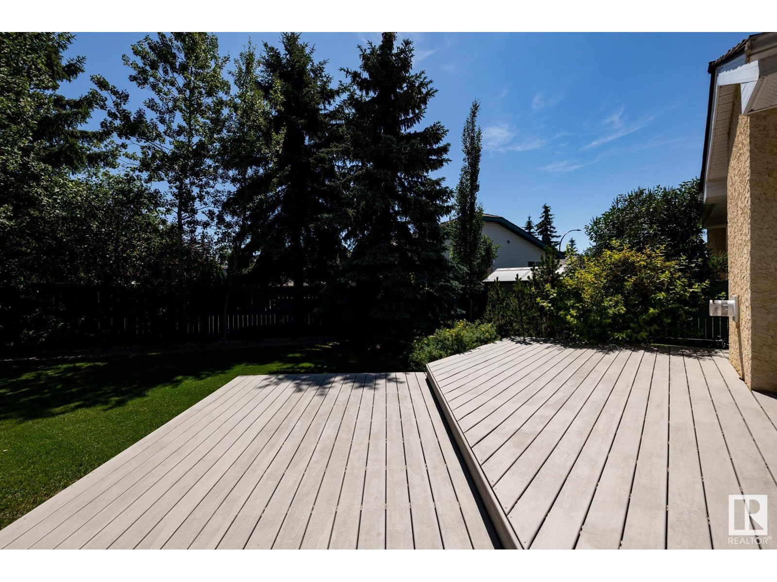 Photo 44 of 357 Blackburn Dr E Sw, Edmonton AB