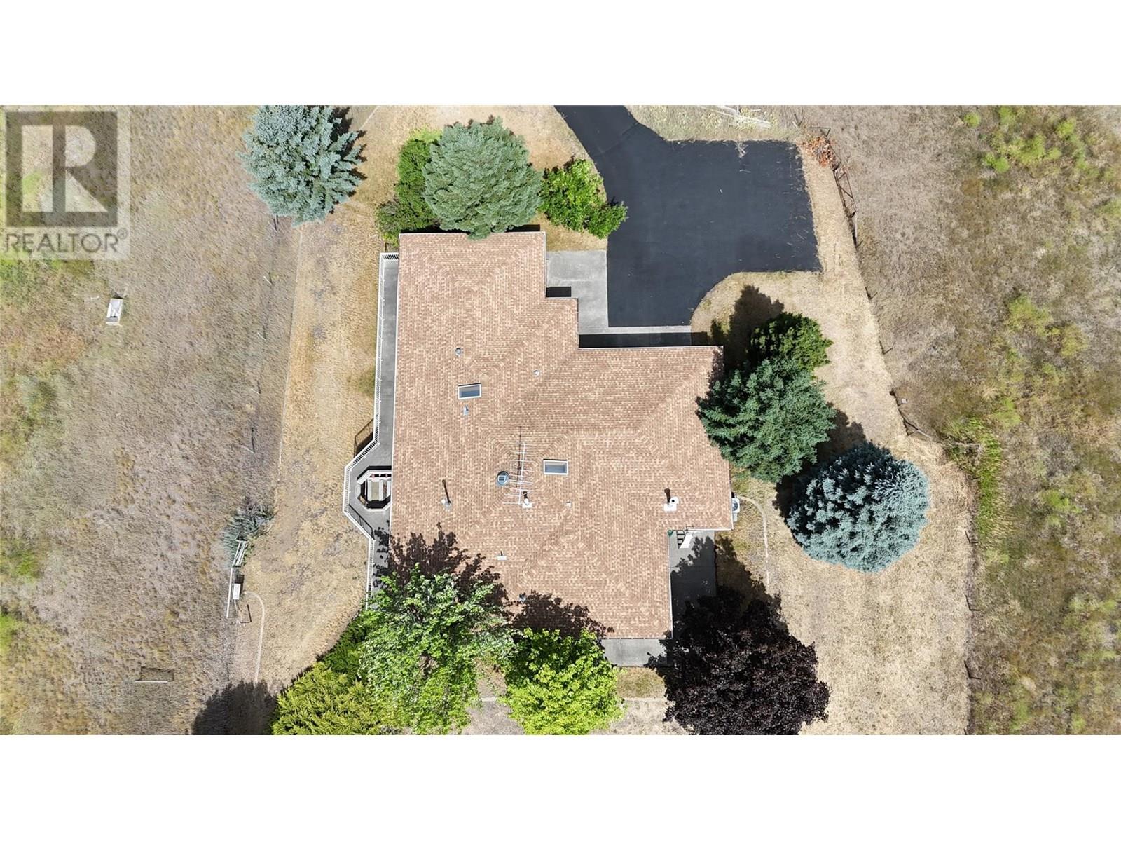 210 WINNIPEG Avenue, Grand Forks