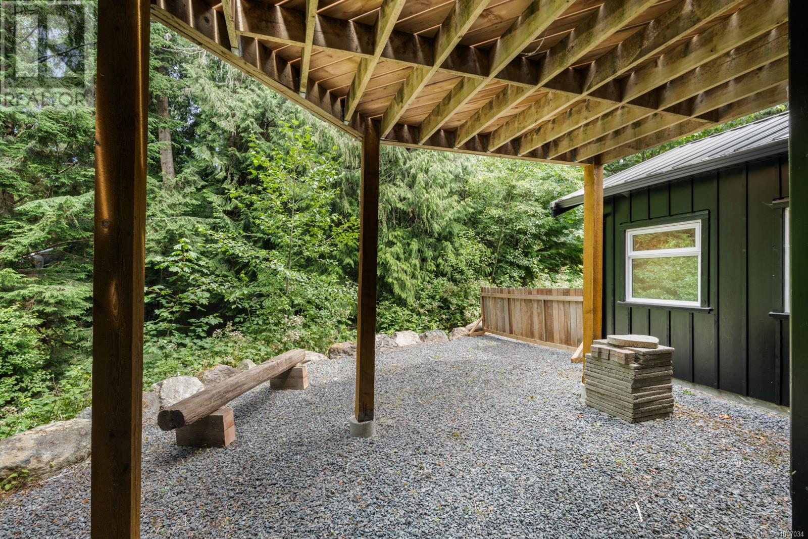 Photo 38 of 2590 Sooke River Rd, Sooke BC