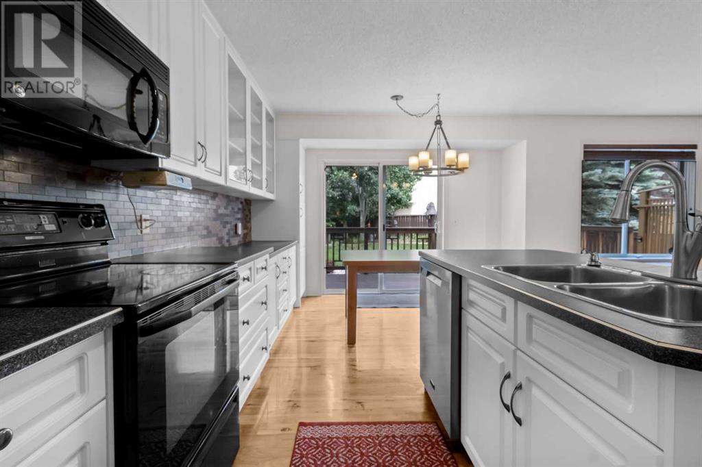 Single Family House for Sale in  Panorama Hills Manor NW Panorama Hills Calgary 