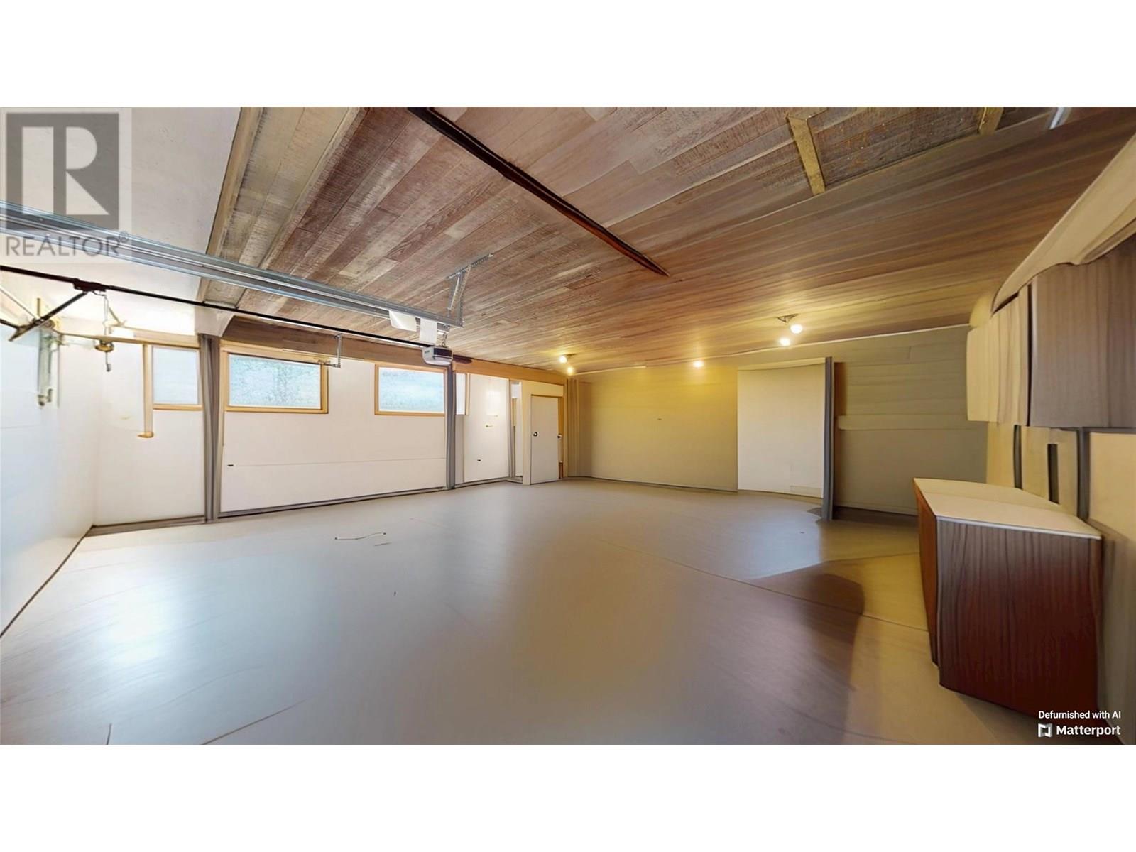 460 Crestview Drive, Coldstream