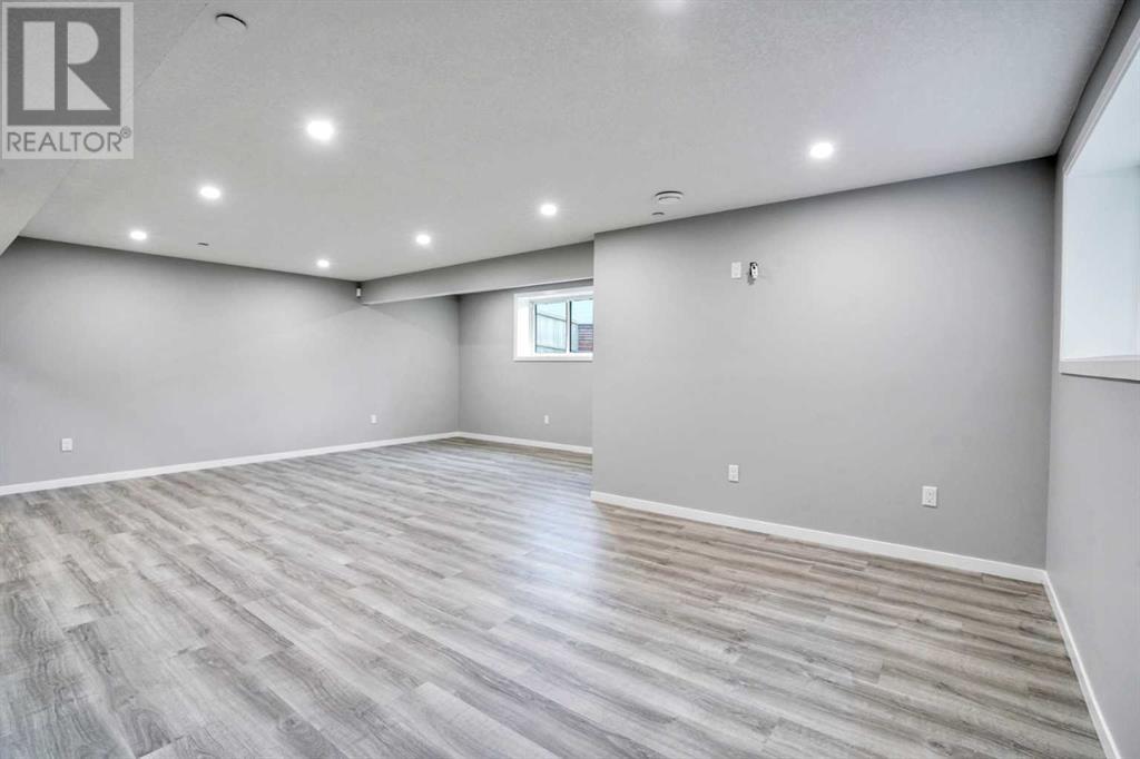 Single Family House for Sale in  Howse Terrace NE Livingston Calgary 